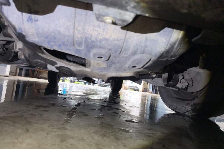Used FORTHING Lingzhi 2018 M3 1.5L 5-Seat Base Model Chassis Front