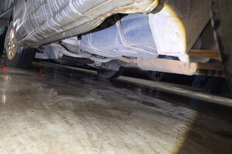 Used FORTHING Lingzhi 2018 M3 1.5L 5-Seat Base Model Chassis Rear Left