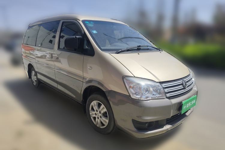 Used FORTHING Lingzhi 2018 M3L 1.6L 7-Seater Comfort Model Front Right 45 Deg