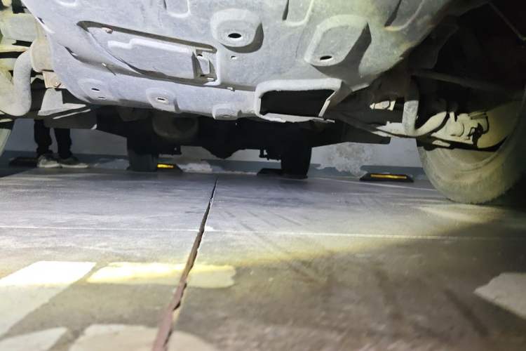 Used FORTHING Lingzhi 2018 M3 1.5L 5-Seat Base Model Chassis Front