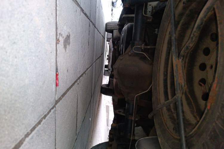 Used FORTHING Lingzhi 2018 M3 1.5L 5-Seat Base Model Chassis Rear
