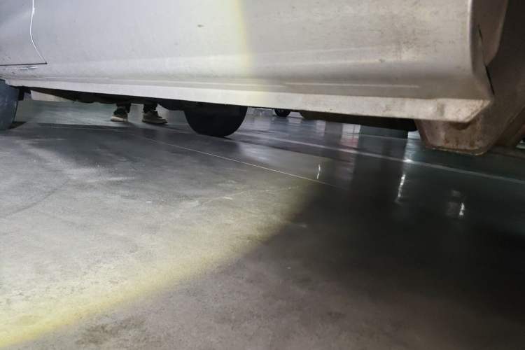 Used FORTHING Lingzhi 2018 M3 1.5L 5-Seat Base Model Chassis Rear Left
