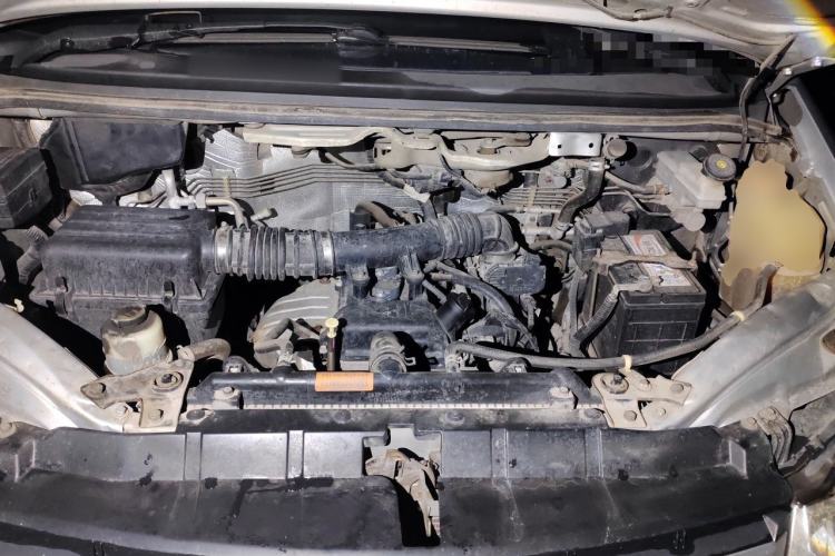 Used FORTHING Lingzhi 2018 M3 1.6L 7-Seater Comfort Model Engine Bay