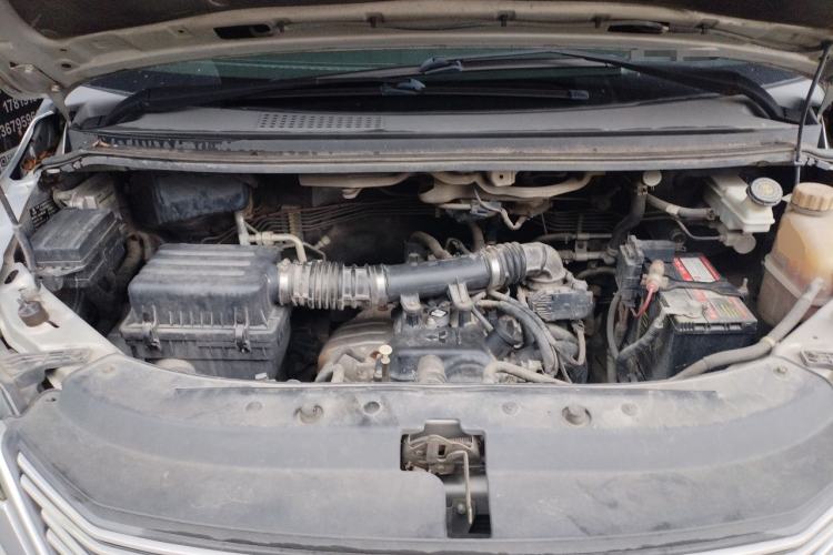 Used FORTHING Lingzhi 2018 M5L 1.6L 7-Seater Comfort Model Engine Bay