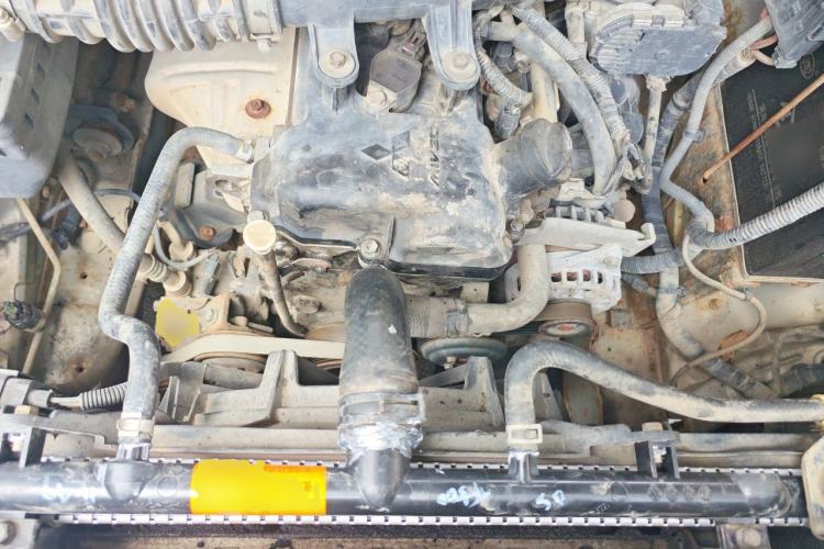 Used FORTHING Lingzhi 2018 M5L 1.6L 7-Seater Comfort Model Engine Bay