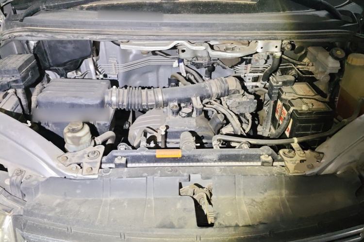 Used FORTHING Lingzhi 2018 M3 1.5L 5-Seat Base Model Engine Bay