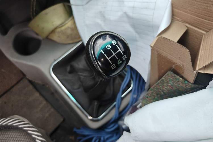 Used FORTHING Lingzhi 2018 V3L 1.6L 2-Seat Logistics Version Gear Lever