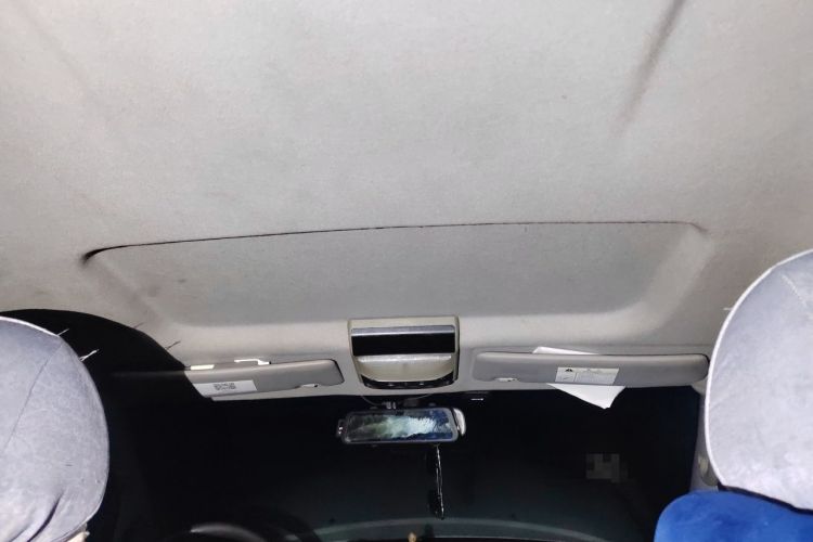 Used FORTHING Lingzhi 2018 M3 1.6L 7-Seater Comfort Model Headliner