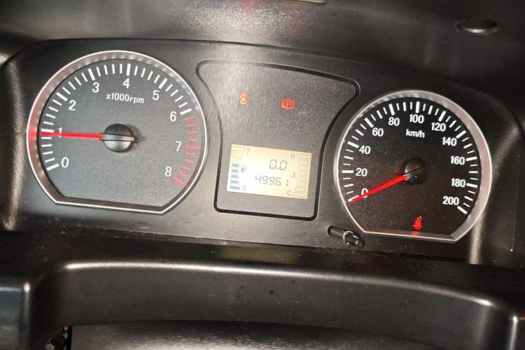 Used FORTHING Lingzhi 2018 M3 1.5L 5-Seat Base Model Instrument Cluster