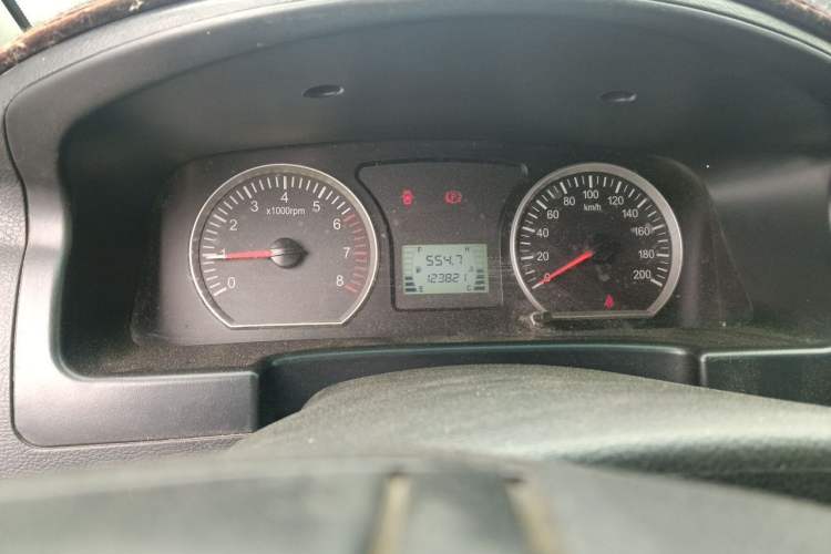 Used FORTHING Lingzhi 2018 M3 1.6L 7-Seater Comfort Model Instrument Cluster