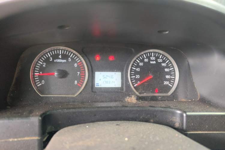Used FORTHING Lingzhi 2018 M3 1.6L 7-Seater Comfort Model Instrument Cluster