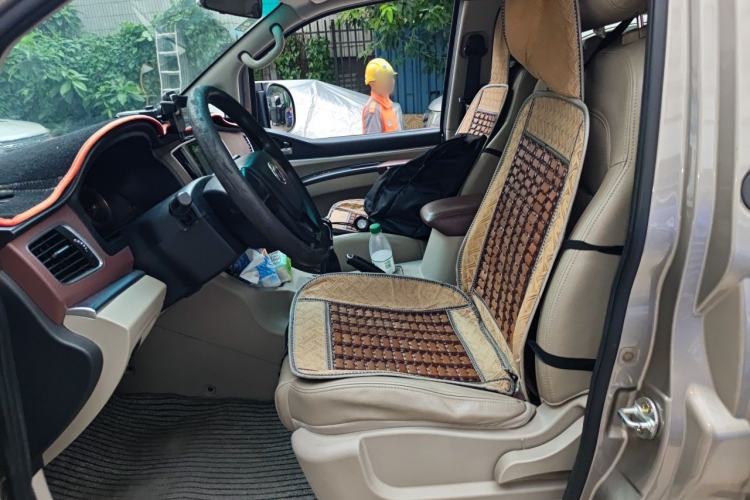 Used FORTHING Lingzhi 2018 M5L 1.6L 7-Seater Luxury Model Left Front Seat
