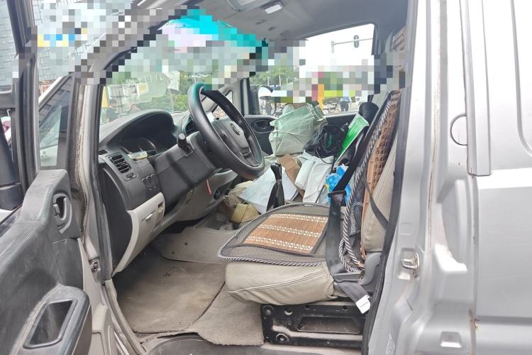 Used FORTHING Lingzhi 2018 V3L 1.6L 2-Seat Logistics Version Left Front Seat