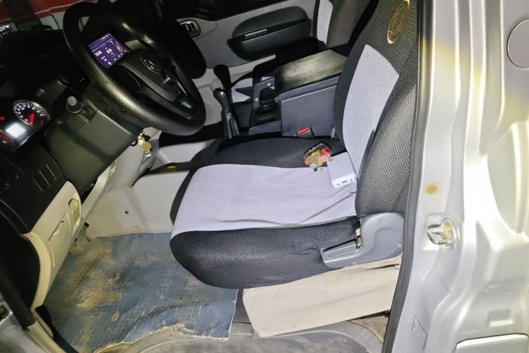 Used FORTHING Lingzhi 2018 M3 1.5L 5-Seat Base Model Left Front Seat