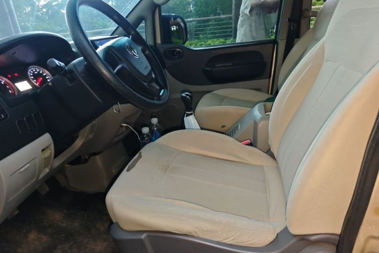 Used FORTHING Lingzhi 2018 M3 1.6L 7-Seater Comfort Model Left Front Seat