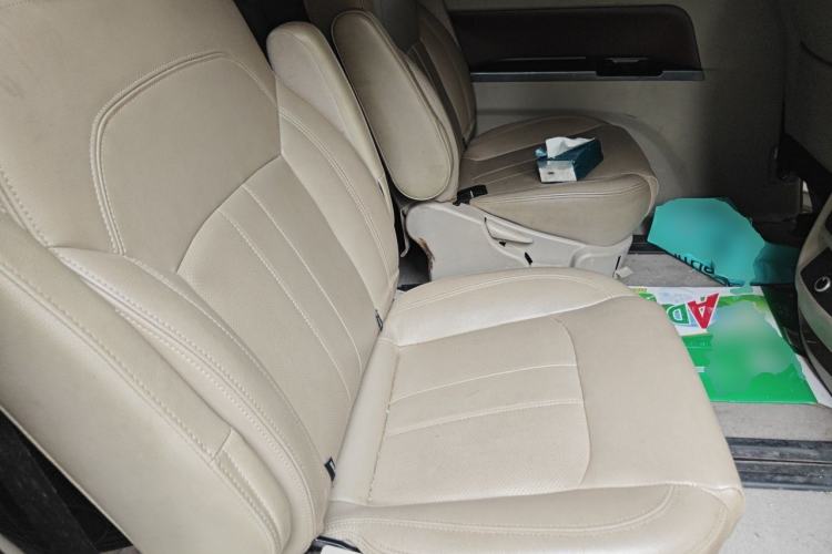 Used FORTHING Lingzhi 2018 M5L 1.6L 7-Seater Luxury Model Left Rear Seat