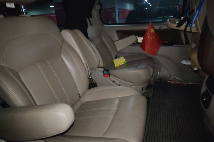 Used FORTHING Lingzhi 2018 M5L 1.6L 7-Seater Luxury Model Left Rear Seat