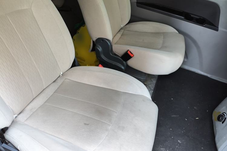 Used FORTHING Lingzhi 2018 M3L 1.6L 7-Seater Comfort Model Left Rear Seat