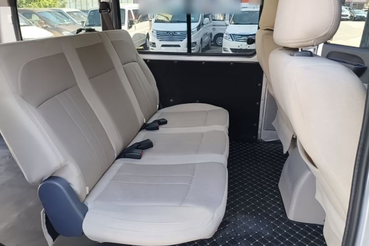 Used FORTHING Lingzhi 2018 M3 1.5L 5-Seat Base Model Left Rear Seat