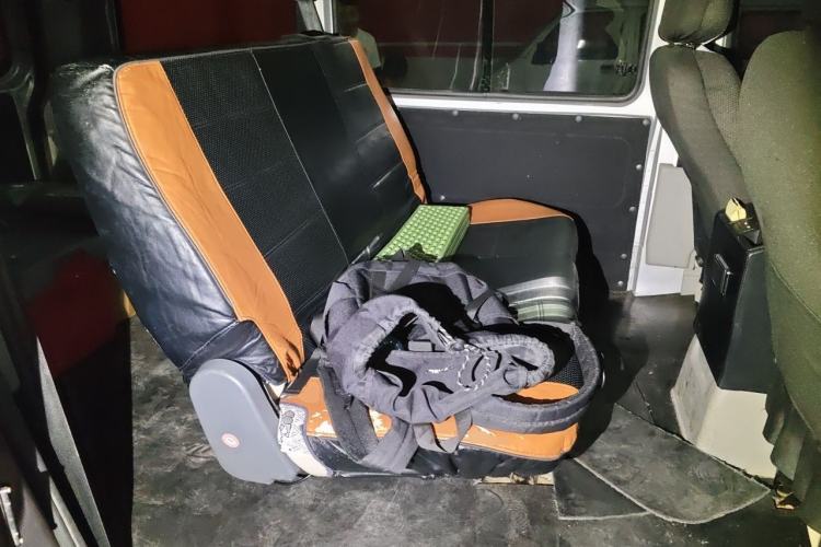 Used FORTHING Lingzhi 2018 M3 1.5L 5-Seat Base Model Left Rear Seat