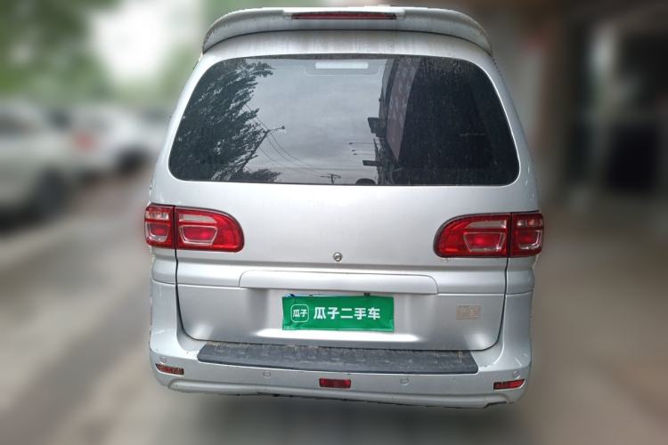 Used FORTHING Lingzhi 2018 M3 1.5L 5-Seat Base Model Rear