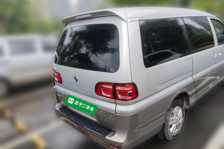 Used FORTHING Lingzhi 2018 M3L 1.6L 7-Seater Comfort Model Rear
