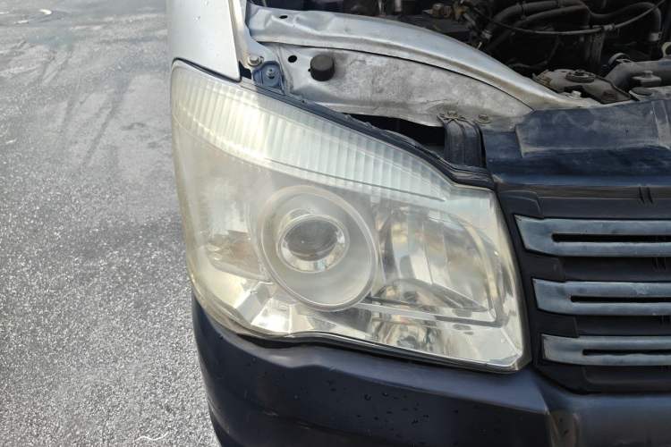 Used FORTHING Lingzhi 2018 V3L 1.6L 2-Seat Logistics Version Right Front Headlight