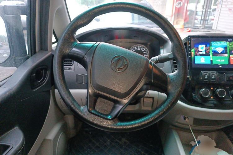 Used FORTHING Lingzhi 2018 M3 1.5L 5-Seat Base Model Steering Wheel