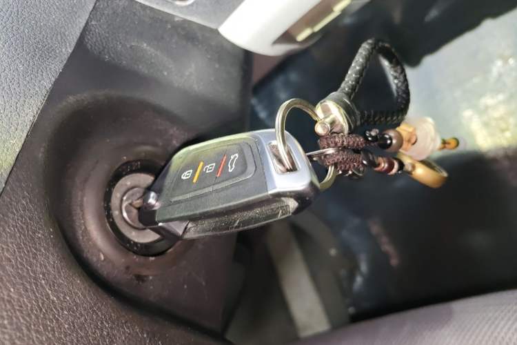 Used FORTHING Lingzhi 2018 M3 1.5L 5-Seat Base Model Vehicle Key