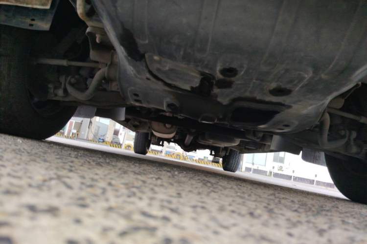 Used FORTHING Lingzhi 2018 M5 1.6L 7-Seater Comfort Model Chassis Front
