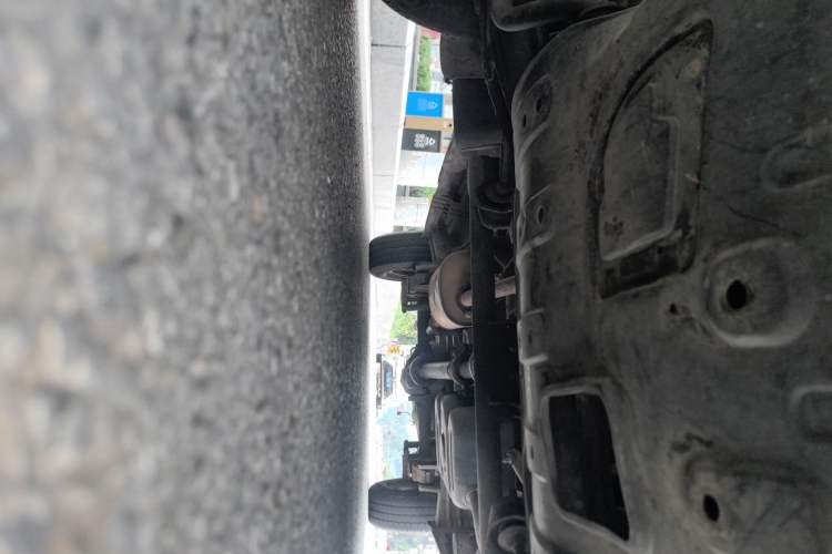 Used FORTHING Lingzhi 2018 M5 1.6L 7-Seater Comfort Model Chassis Front