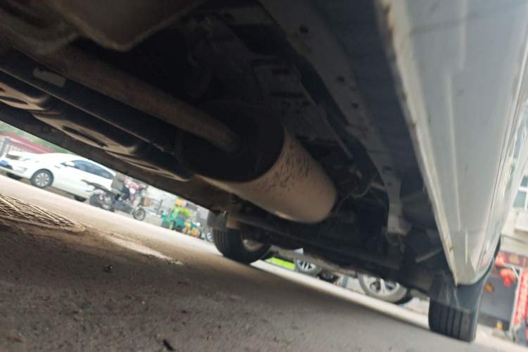 Used FORTHING Lingzhi 2018 M5 1.6L 7-Seater Luxury Model Chassis Rear Right