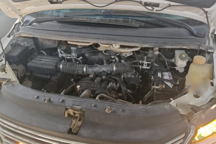 Used FORTHING Lingzhi 2018 M5L 1.6L 7-Seater Luxury Model Engine Bay