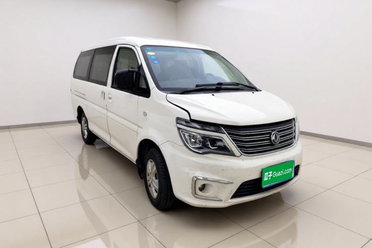 Used FORTHING Lingzhi 2018 M5L 2.0L 7-Seater Comfort Model Exterior 2