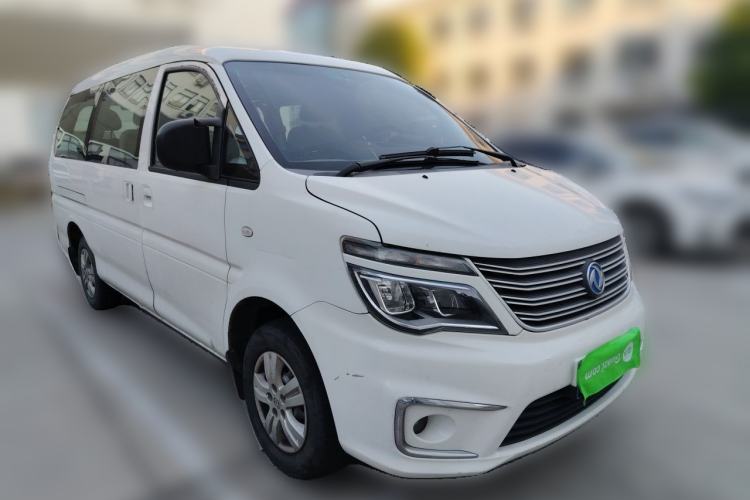 Used FORTHING Lingzhi 2018 M5 1.6L 7-Seater Comfort Model Front Right 45 Deg