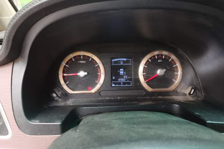 Used FORTHING Lingzhi 2018 M5L 1.6L 7-Seater Luxury Model Instrument Cluster