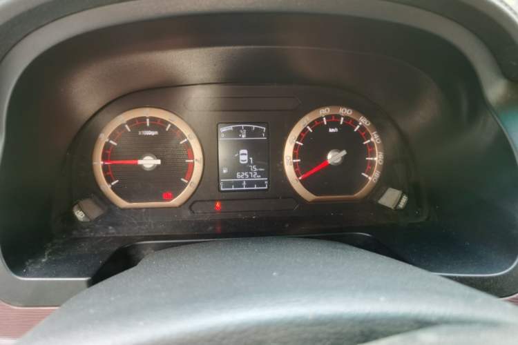 Used FORTHING Lingzhi 2018 M5L 1.6L 7-Seater Luxury Model Instrument Cluster
