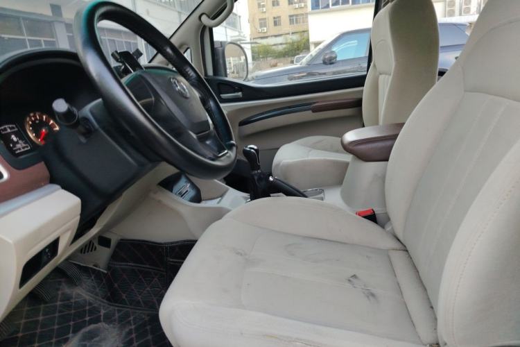 Used FORTHING Lingzhi 2018 M5 1.6L 7-Seater Comfort Model Left Front Seat