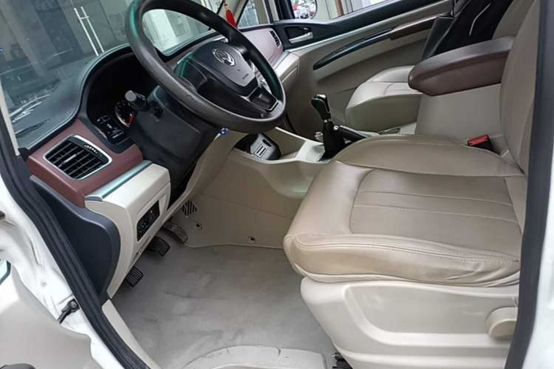 Used FORTHING Lingzhi 2018 M5L 1.6L 7-Seater Luxury Model Left Front Seat