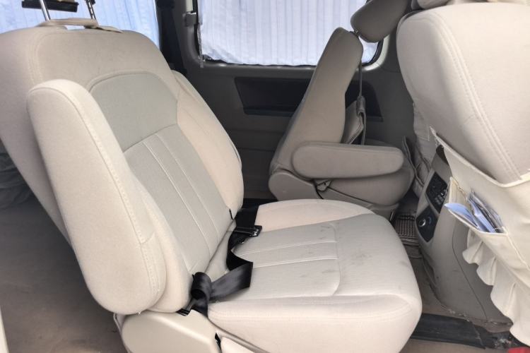 Used FORTHING Lingzhi 2018 M5L 2.0L 7-Seater Comfort Model Left Rear Seat