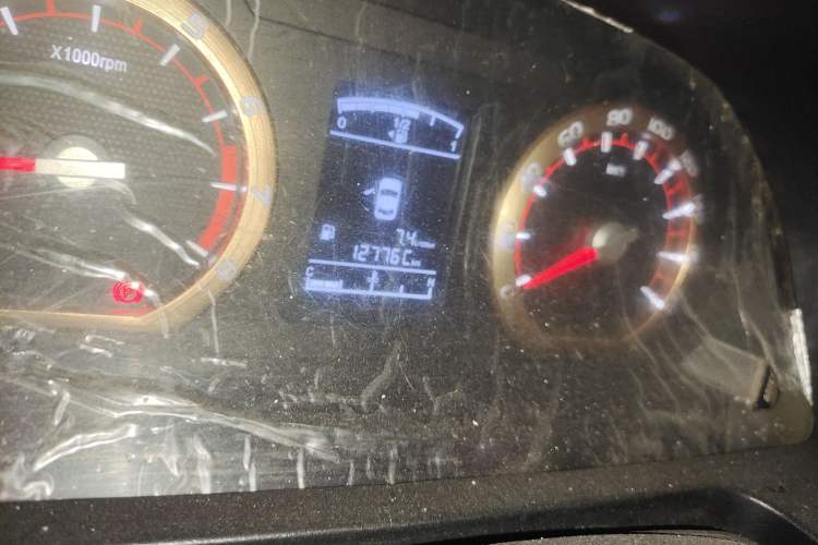 Used FORTHING Lingzhi 2018 M5L 1.6L 7-Seater Comfort Model Odometer Close Up