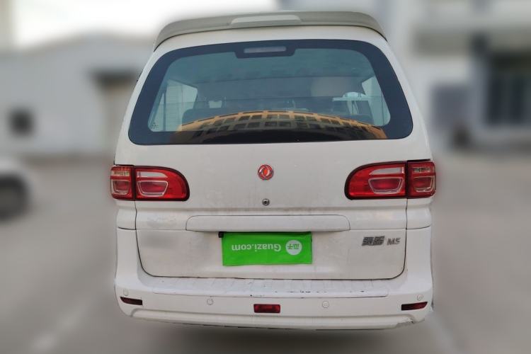 Used FORTHING Lingzhi 2018 M5 1.6L 7-Seater Comfort Model Rear