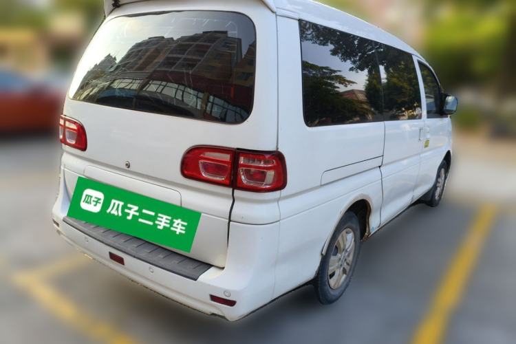 Used FORTHING Lingzhi 2018 M5L 1.6L 7-Seater Comfort Model Rear Right 45 Deg