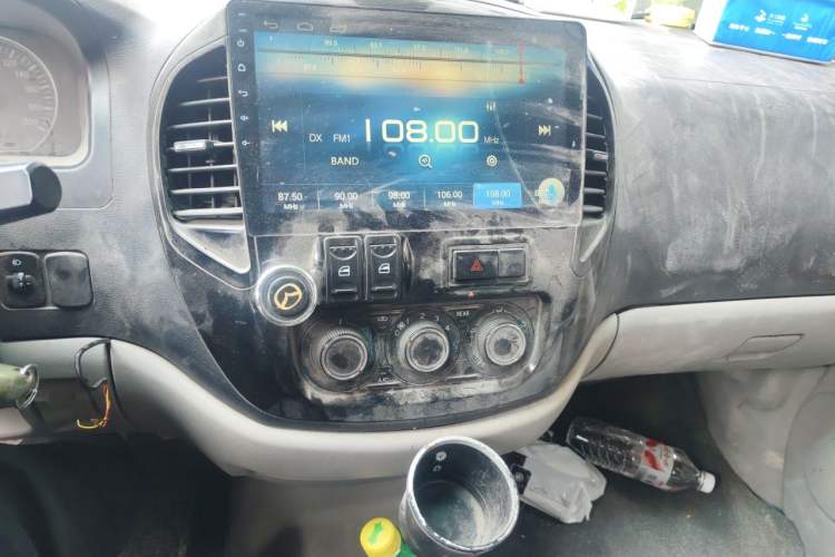 Used FORTHING Lingzhi 2018 M3 1.6L 7-Seater Comfort Model Audio And AC Panel