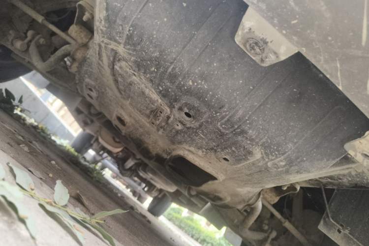Used FORTHING Lingzhi 2018 M3L 1.6L 7-Seater Comfort Model Chassis Front