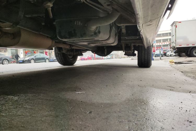 Used FORTHING Lingzhi 2018 M3 1.6L 7-Seater Comfort Model Chassis Front Left
