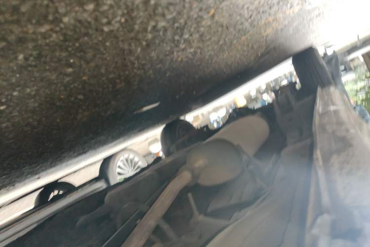 Used FORTHING Lingzhi 2018 M3 1.5L 7-Seater Standard Model Chassis Front Right