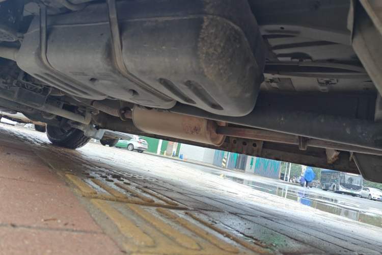 Used FORTHING Lingzhi 2018 M3L 1.6L 7-Seater Comfort Model Chassis Rear Left