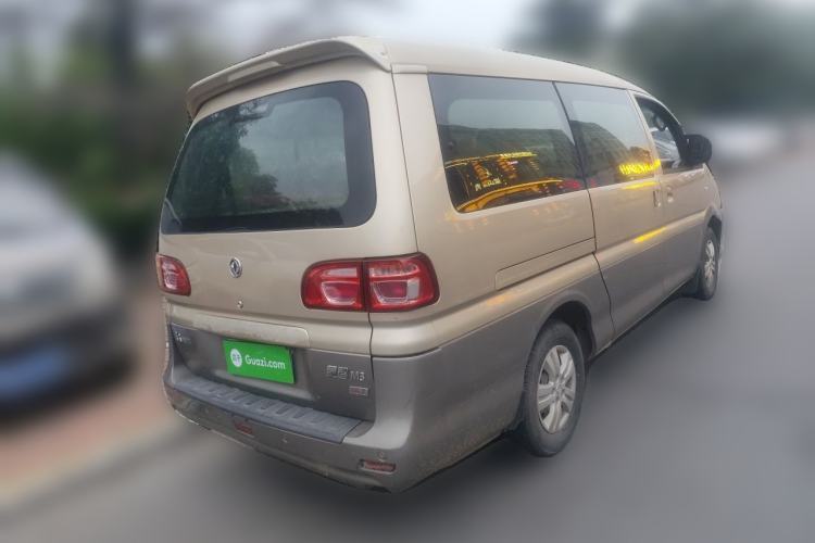 Used FORTHING Lingzhi 2018 M3L 1.6L 7-Seater Comfort Model Exterior 5
