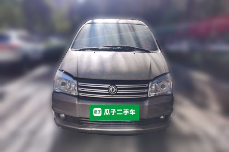 Used FORTHING Lingzhi 2018 M3L 1.6L 7-Seater Comfort Model Front